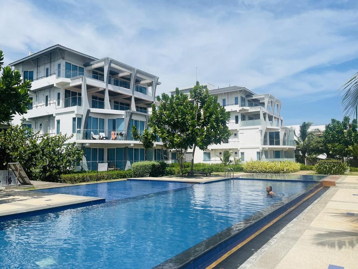 Trincomalee Ocean Front Condos 外观 照片