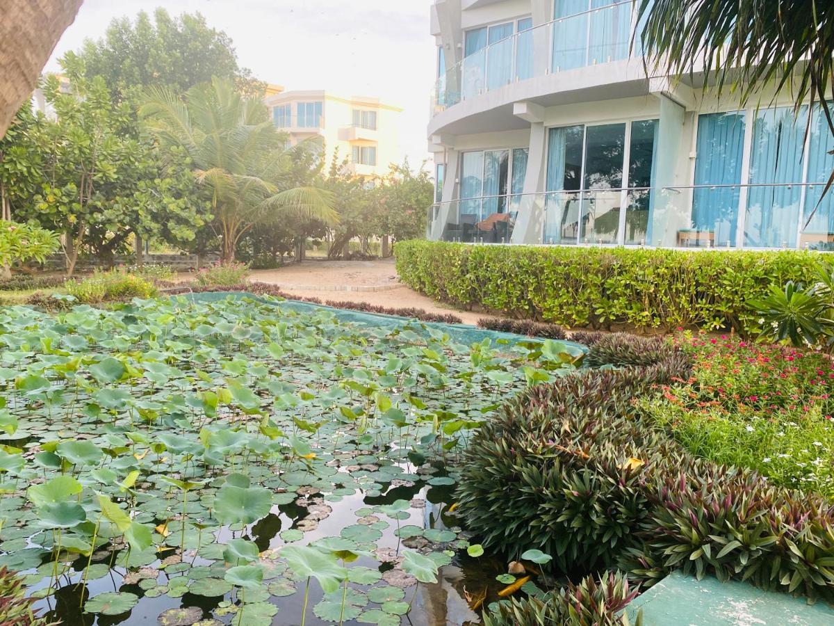 Trincomalee Ocean Front Condos 外观 照片